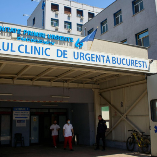 Guvernul a adoptat o ordonanță ce obligă pensionarii din sistemul sanitar să părăsească funcțiile