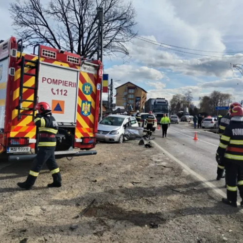 Accident grav la Milisăuți: Mamă și bebeluș răniti