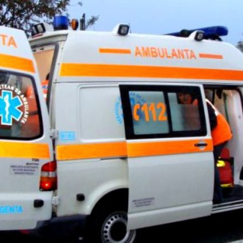 bărbat decedat pe stradă în Suceava după ce s-a înecat cu struguri