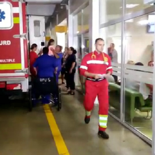 Familie din Suceava, internată după intoxicație cu ciuperci