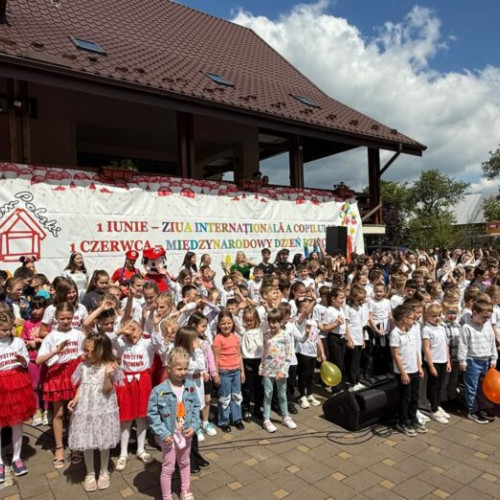Sărbătoare pentru copii din comunitatea poloneză din Bucovina