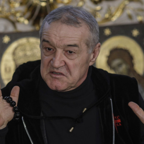 George Becali, interzis sa mai cânte la Catedrala Patriarhului, după plângeri