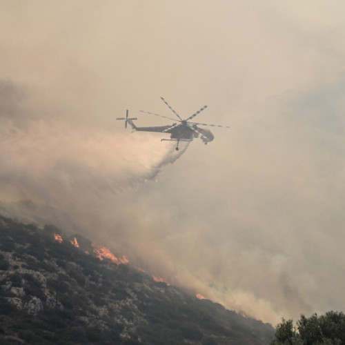 Alertă de incendii pentru miercuri, în mai multe regiuni ale Greciei