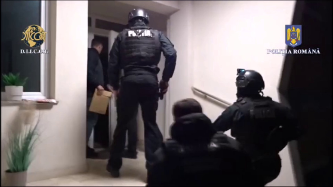 Percheziții și rețineri pentru contrabandă cu țigări în Fălticeni