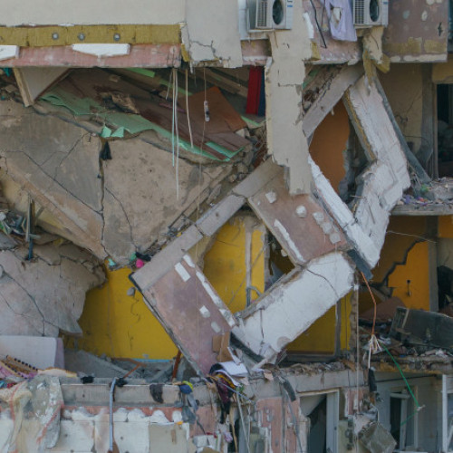 Distrigaz Sud reia parțial alimentarea cu gaze după explozia din Sector 5