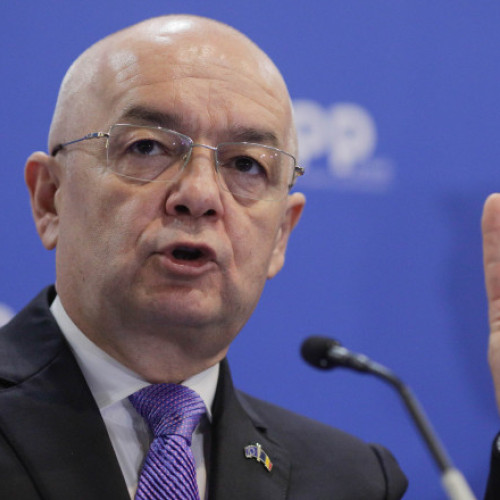 Emil Boc consideră decizia CCR asupra pensiilor magistraților o găselniță