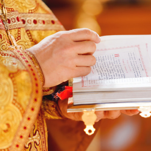 Noiembrie, luna sărbătorilor și cinstirii sfinților în calendarul ortodox