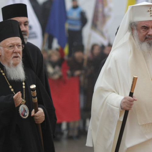 Patriarhul Bartolomeu I întârzie în București din cauza unor probleme tehnice la avion