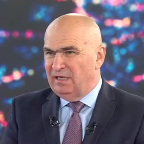 Indemnizațiile directorilor din transporturi au crescut cu 40-50%, spune premierul Bolojan