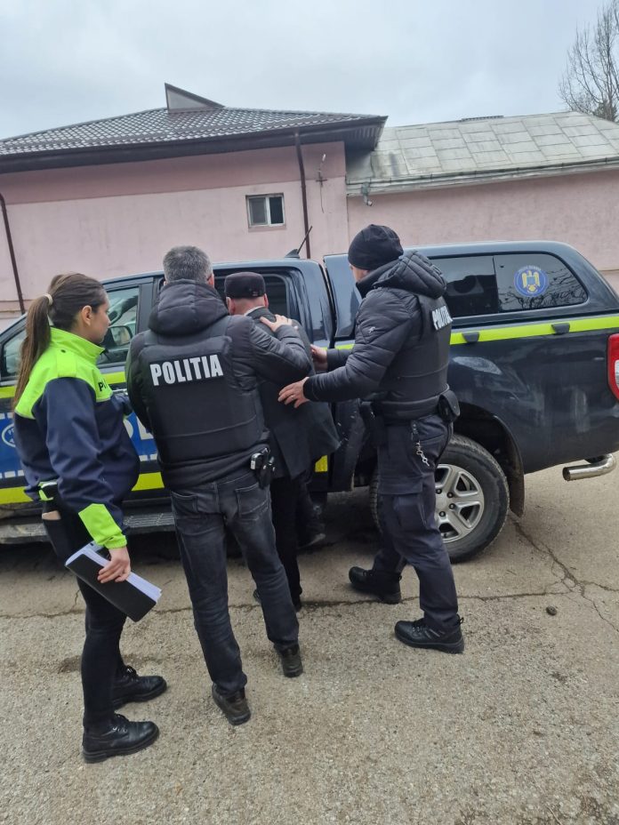 Bărbat din Rădăuți arestat preventiv pentru ultraj după ce a fost căutat de polițiști