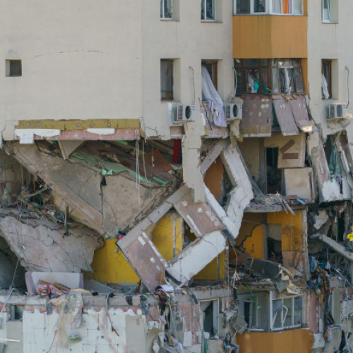 Trei persoane reținute pentru explozia din Rahova, inclusiv un angajat Distrigaz